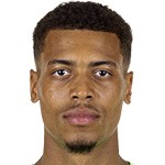  多特中场恩梅加：防守六号位是首选；进攻前移同样带来惊喜与享受。 体育新闻