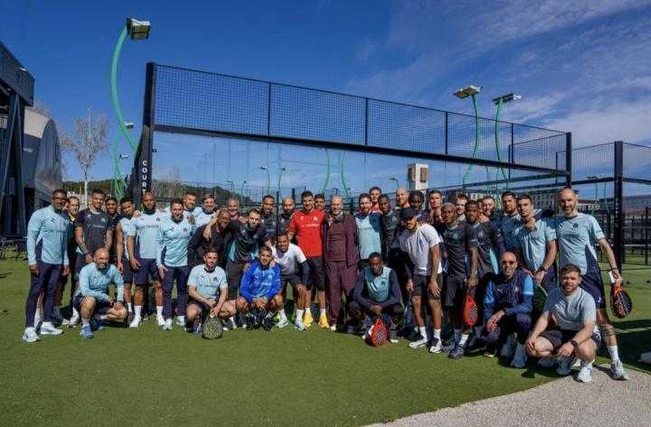  马赛新帅贝耶，率全队拜访齐达内；借助传奇力量，冲刺赛季欧冠资格。 体育新闻