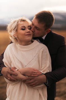  干事创业需树立正确政绩观；处理好当前与长远、显绩与潜绩关系。 新闻