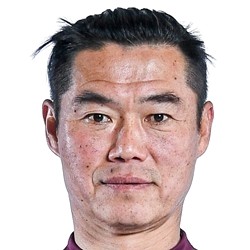  泰山客场四球惨败玉昆；韩导勇担责，宿茂臻呼吁团结总结；间歇期成转机关键。 体育新闻