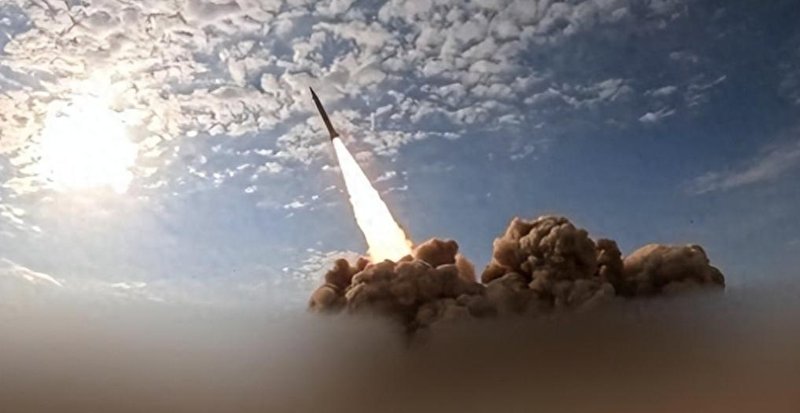  历史镜鉴下的现实危机：伊朗困局与全球秩序的重构方向 新闻