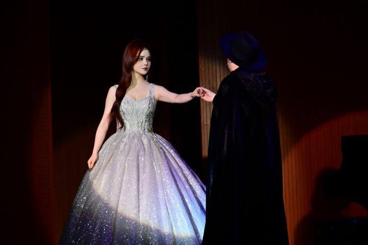  从梁平到山城舞台：程子娴的音乐剧之路与声乐技巧深度解析 文化旅游